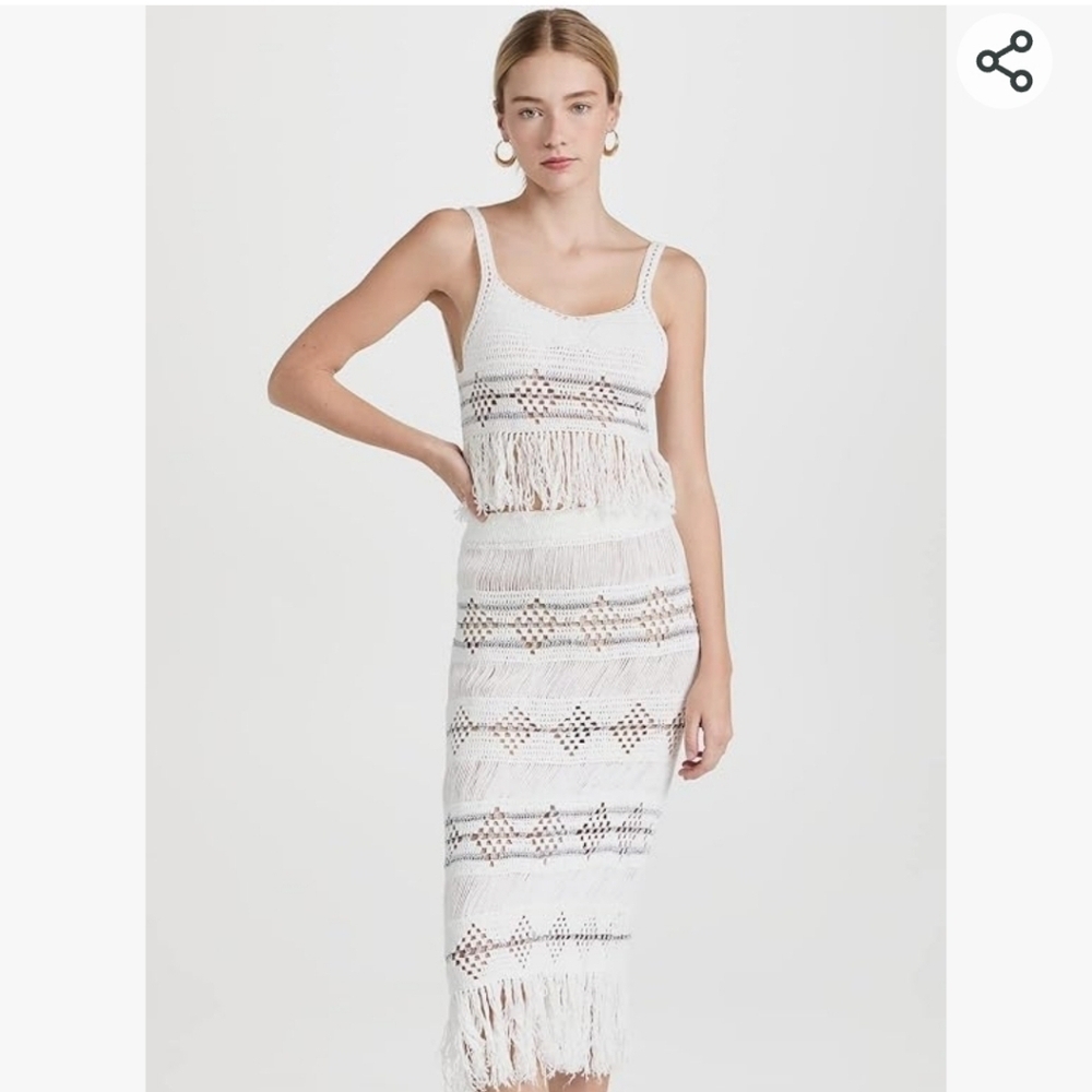 NWT✨️Misa Fringe Crochet Top Size Medium - Picture 4 of 14